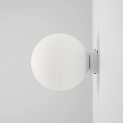 Aldex Ball væglampe, hvid, Ø20 cm