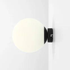 Aldex Ball væglampe, sort, Ø20 cm