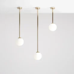 Aldex Pinne loftlampe, messing, 67 cm
