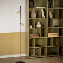 Antidark Decor F2 gulvlampe, messing