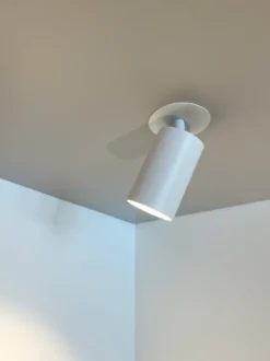 Antidark SpotOn spotlampe, hvid