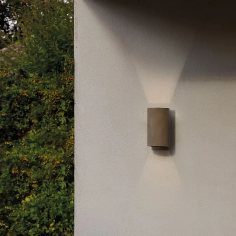 Astro Dunbar udendørs væglampe, beton, H16 cm