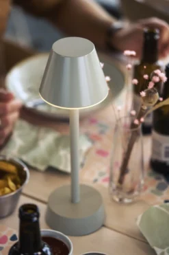 Duni Zelda genopladelig bordlampe, grøn