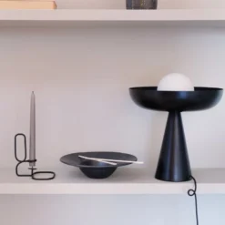 Dyberg Larsen Ava bordlampe