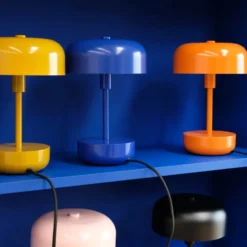 Dyberg Larsen Haipot bordlampe, blå