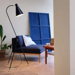 Dyberg Larsen Miles gulvlampe