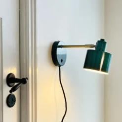 Dyberg Larsen Ocean væglampe, grøn