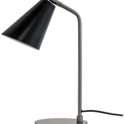 Dyberg Larsen Oswald bordlampe