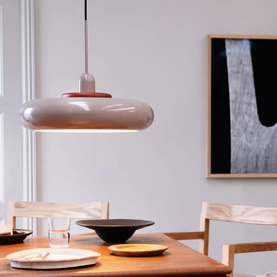 Dyberg Larsen Planet pendel, beige