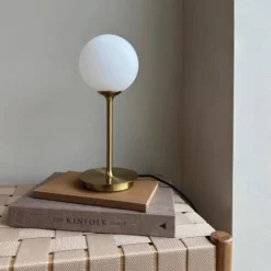 Dyberg Larsen Sia bordlampe