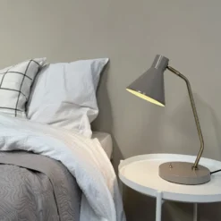 Dyberg Larsen Sleep bordlampe, brun