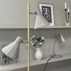 Dyberg Larsen Sleep gulvlampe, brun