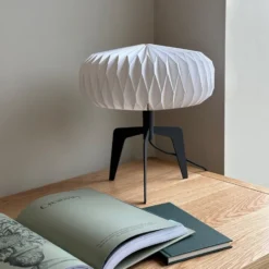 Dyberg Larsen Ventnor bordlampe