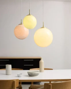 Halo Design Candy Ball pendel, grøn, Ø20 cm