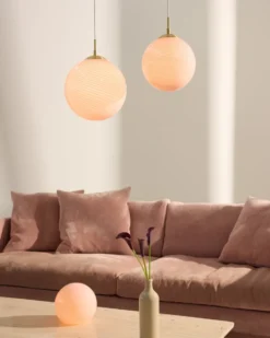 Halo Design Candy bordlampe, lyserød