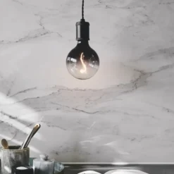 Halo Design Colors Soft Light E27 globepære, 3-trins dæmp, 4W