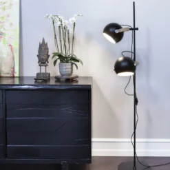 Halo Design D.C gulvlampe med 2 skærme, sort