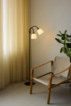 Halo Design Glow gulvlampe, 2-arm