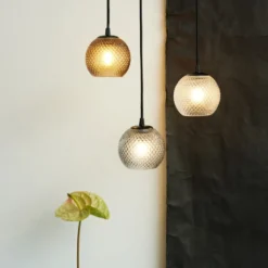 Halo Design Nobb pendel, ravfarvet, Ø12 cm