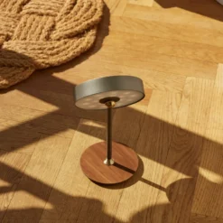 Halo Design On The Move genopladelig bordlampe, antracit