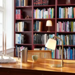 Halo Design Room 49 bordlampe