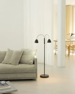 Halo Design Room gulvlampe, 2 arme