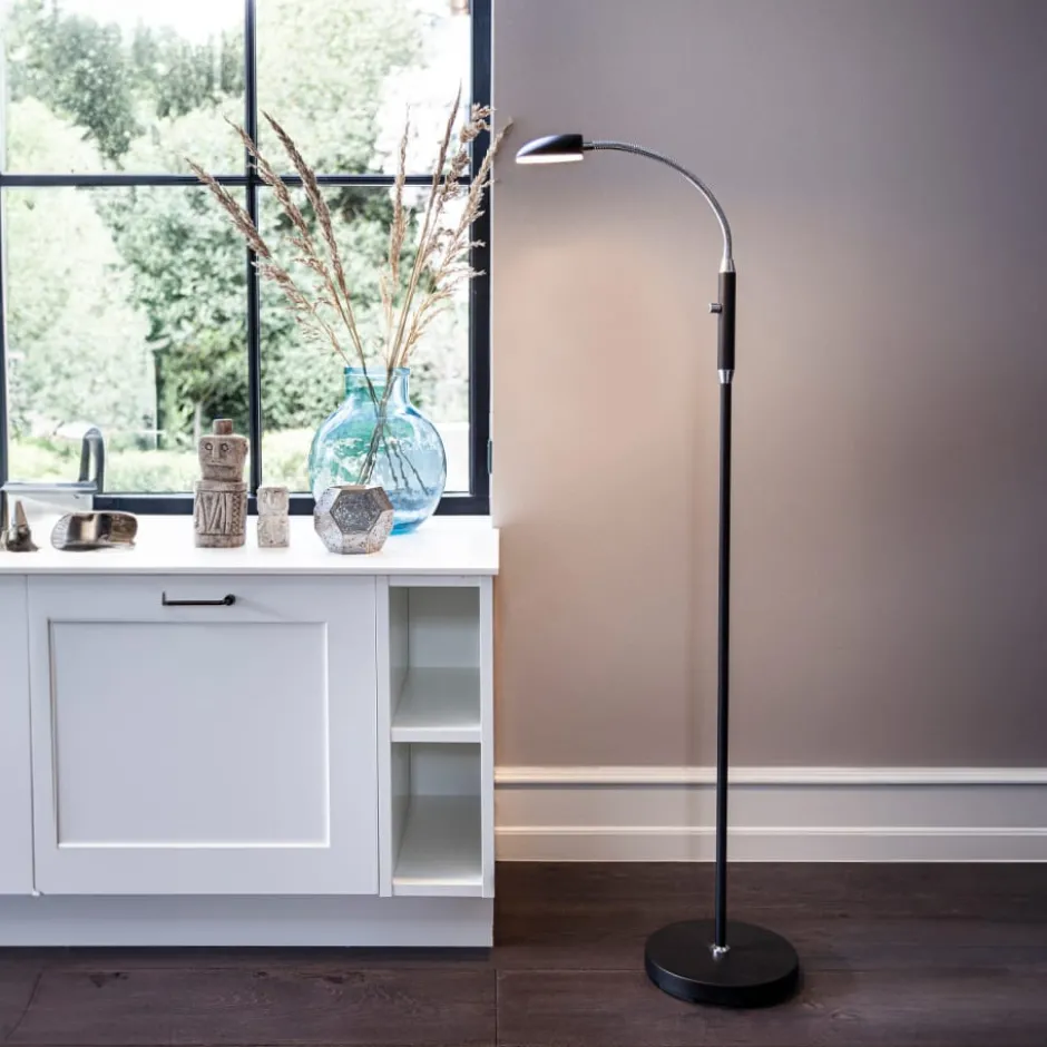 Halo Design Vegas gulvlampe, sort
