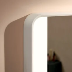 Hansgrohe Xarita Lite Q spejl med lys, sensor, 60x70 cm, hvid