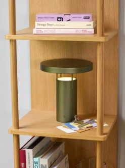 Hübsch BringMe genopladelig bordlampe, mørkegrøn