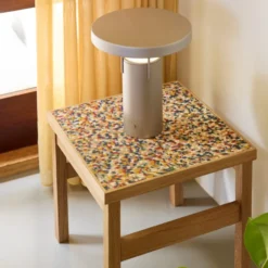 Hübsch BringMe genopladelig bordlampe, sand