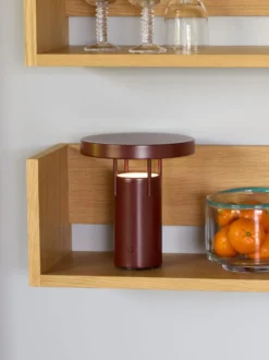 Hübsch BringMe Mini genopladelig bordlampe, rød