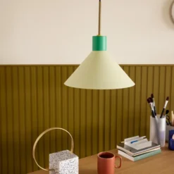 Hübsch Crayon pendel, grøn