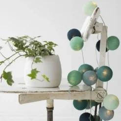 Iris Lights Cool Mint lyskæde, 20 kugler