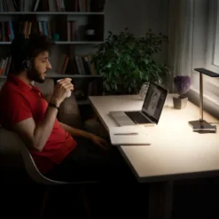 Ledvance Banker skrivebordslampe, sort