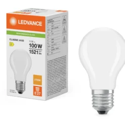 Ledvance E27 standardpære, 2700K, 11W