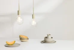 Ledvance Parathom E27 globepære, 2700K, 4W, Ø12,5 cm