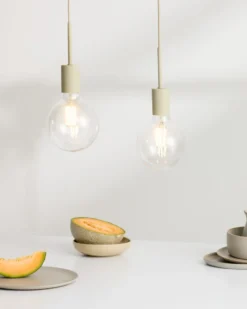Ledvance Parathom E27 globepære, 2700K, 7W, Ø12,5 cm