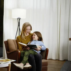 Ledvance Ultra Efficient E27 standardpære, 2700K, 5,7W