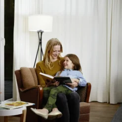 Ledvance Ultra Efficient E27 standardpære, 3000K, 5W