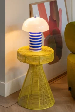 Leitmotiv Rayado Retro bordlampe, stribet blå