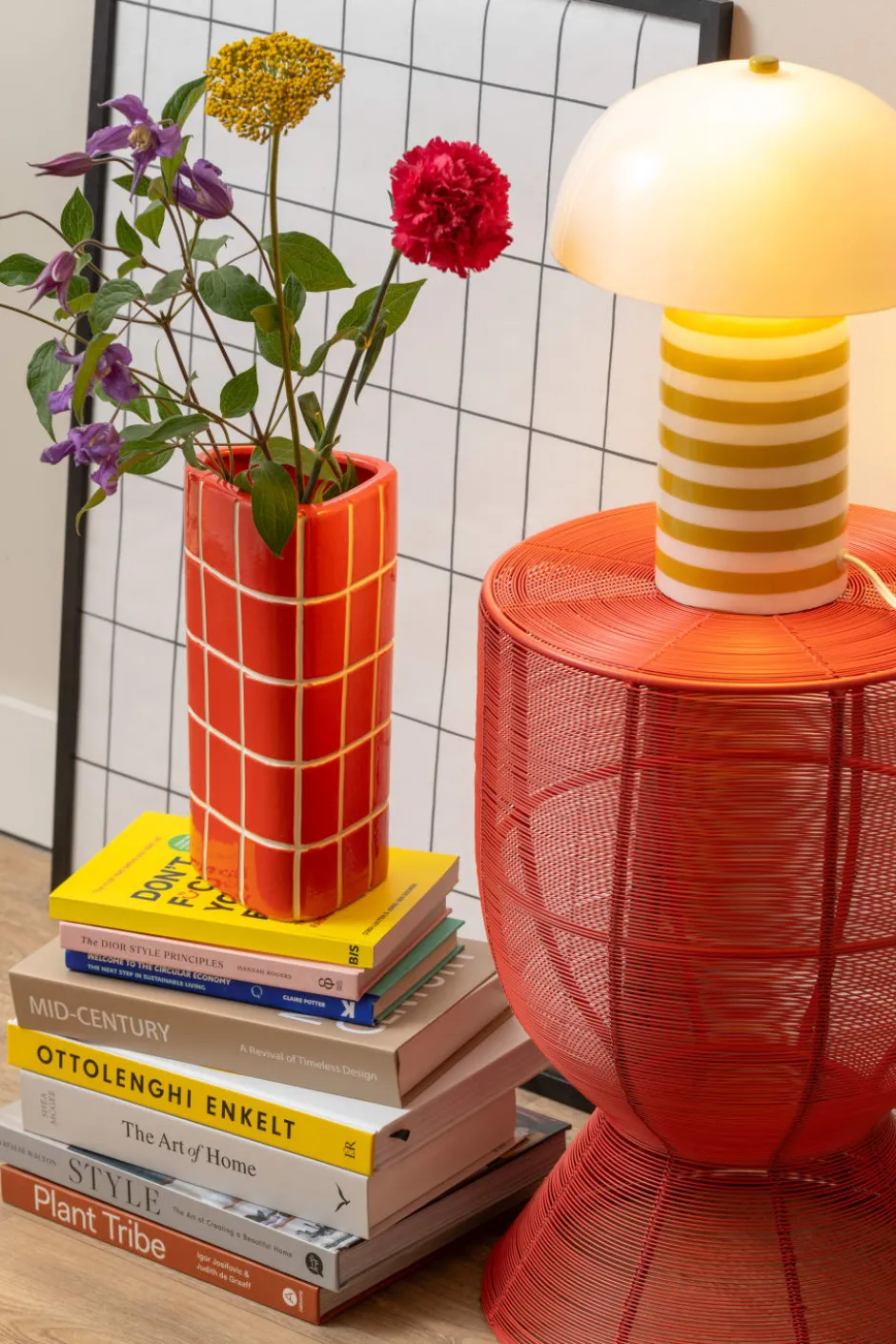 Leitmotiv Rayado Retro bordlampe, stribet gul