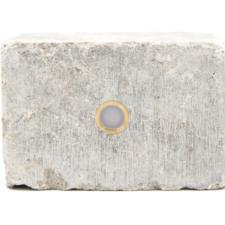 Light By Juhl holmegaardsten kantblok med Cosmos messing spot, 14x21x14 cm, grå