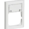 LK Fuga Softline 63 ramme med tekstmodul, 1,5 modul, hvid