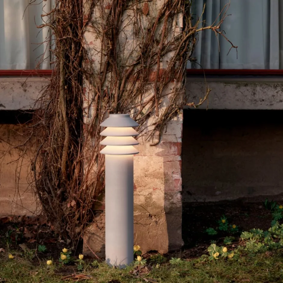 Louis Poulsen Bysted Garden havelampe, 2700K, base, aluminium, høj