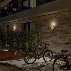 Louis Poulsen Flindt udendørs væglampe, corten, Ø40 cm