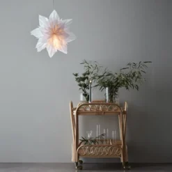 Markslöjd Neela julestjerne med lys, 48 cm, hvid