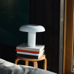 Matias Møllenbach bordlampe, opal hvid