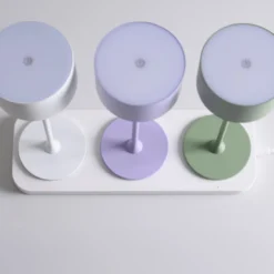Nielsen Light ladestation til Bistro genopladelige bordlamper, til 3 lamper, hvid