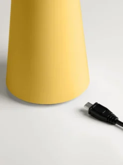 Nielsen Light Move Me genopladelig bordlampe, gul