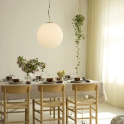 Nielsen Light Nora cafependel, opal/messing, Ø50 cm